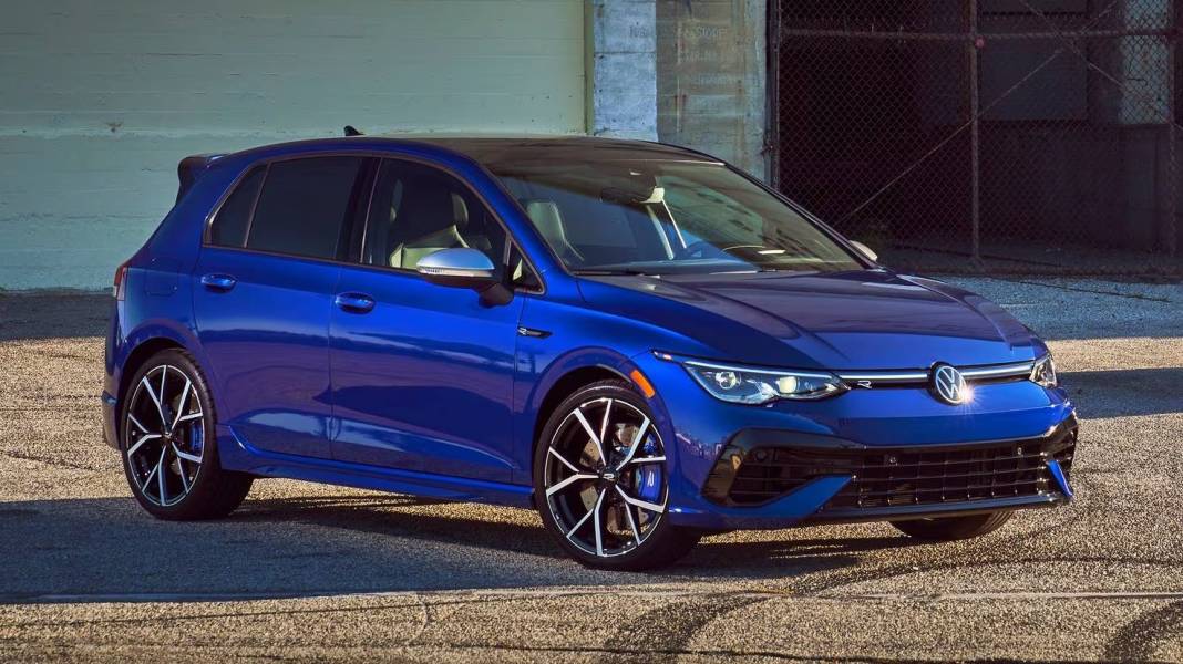 Volkswagen Jetta: Unleash Joyful Journeys|http://hohocar.com