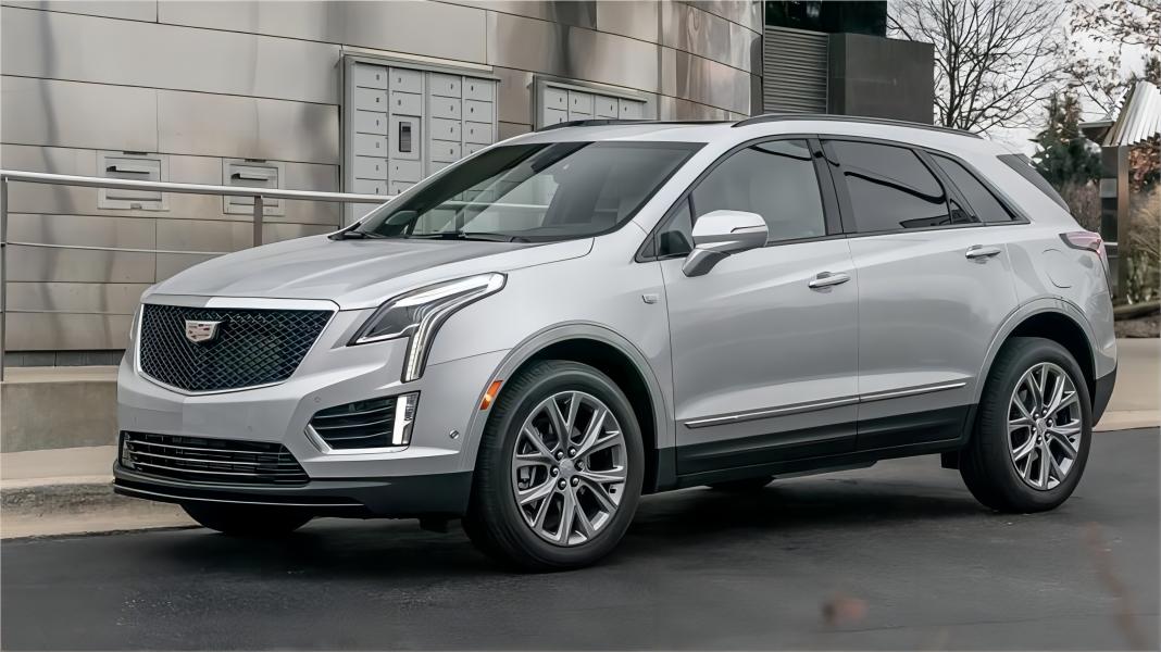 Cadillac XT5: Enhancing your driving experience with luxury and technology!