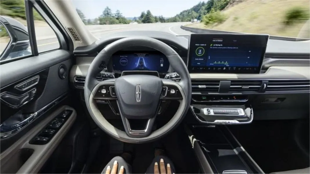 Four cars that can free your hands!|http://hohocar.com/newsd/list/editor