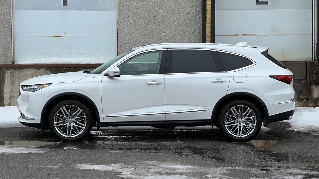 Acura MDX: Luxury, Performance, and Versatility